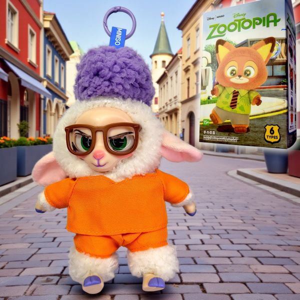 М'яка іграшка-брелок Disney Zootopia Miniso "Міс Беллівезер у помаранчевому костюмі" — плюшева колекційна фігурка в подарунковій коробці, 20 см